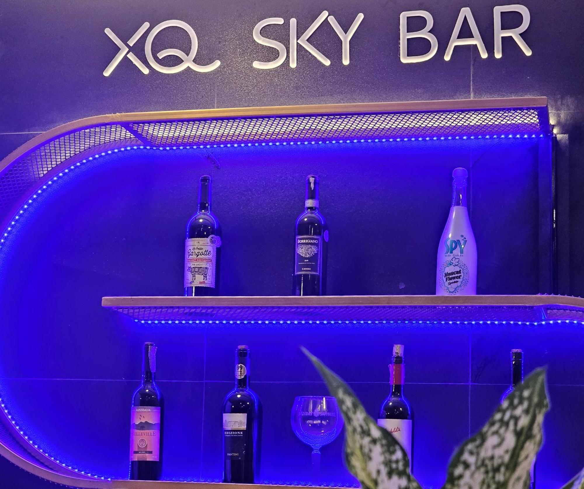 Xq Pattaya Hotel Esterno foto