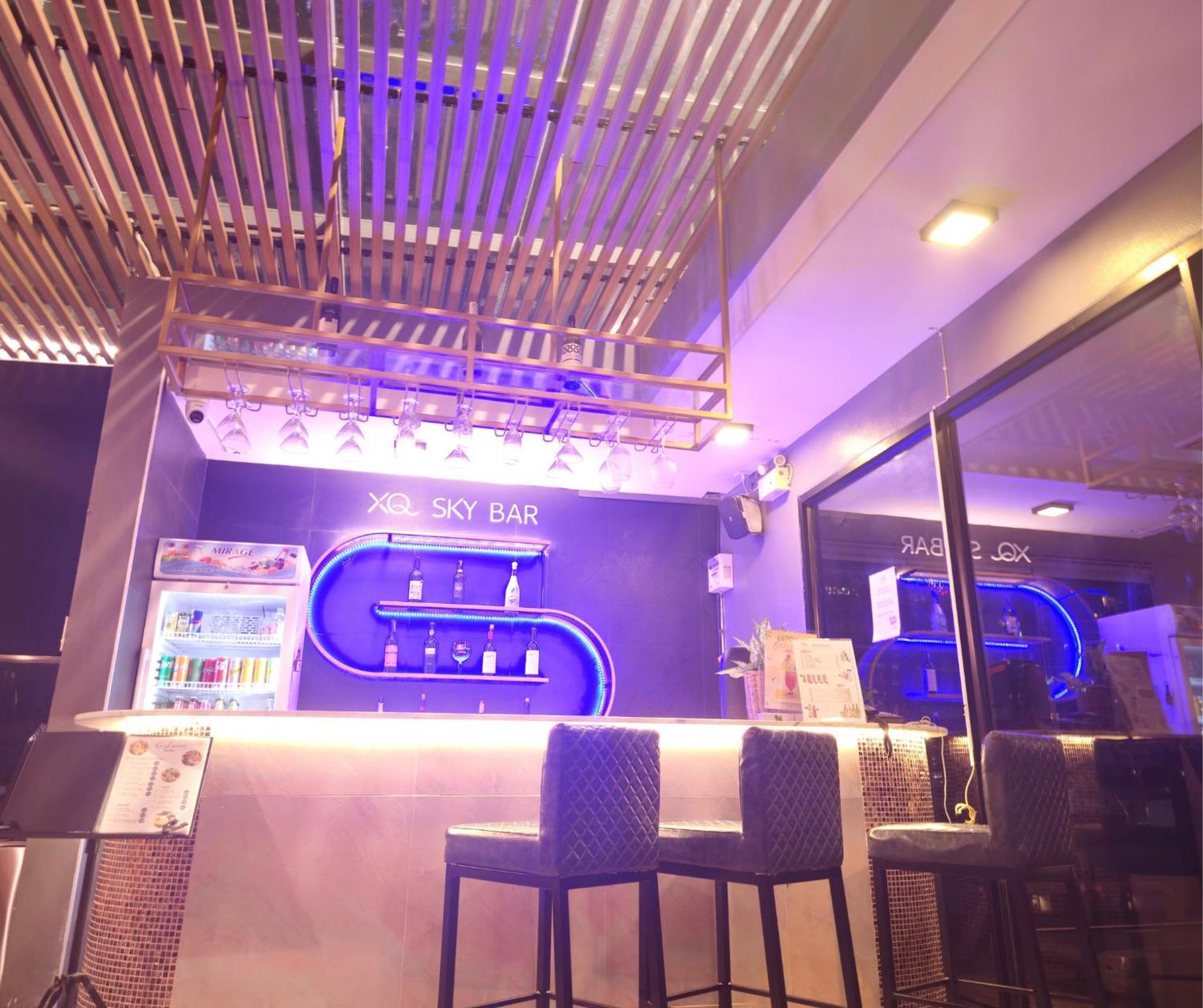 Xq Pattaya Hotel Esterno foto