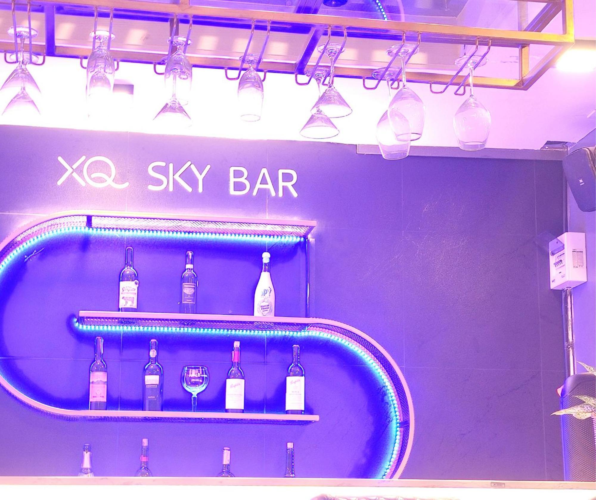 Xq Pattaya Hotel Esterno foto
