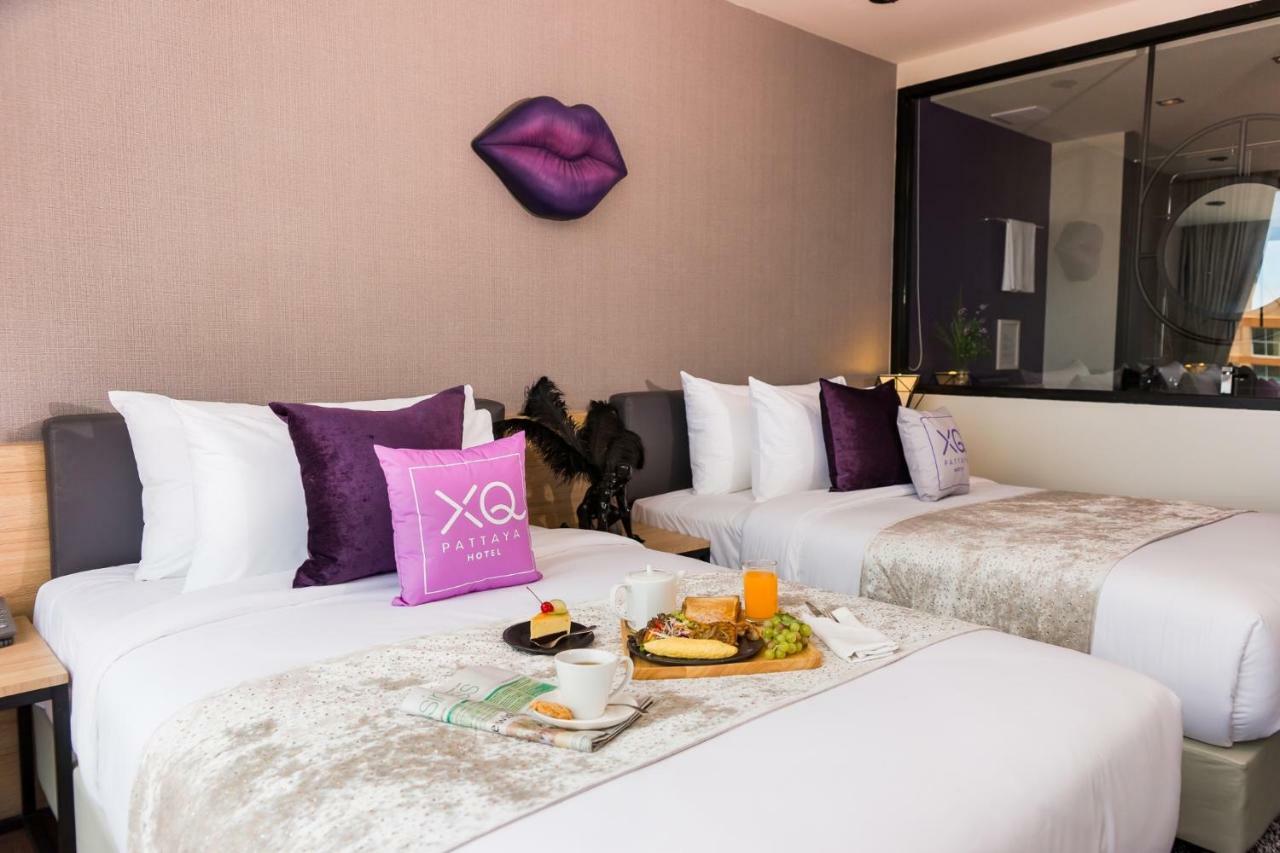 Xq Pattaya Hotel Esterno foto